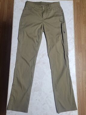 Under Armour Womens Loose Fit Pants Size 2 Khaki Performance Stretch Athletic
